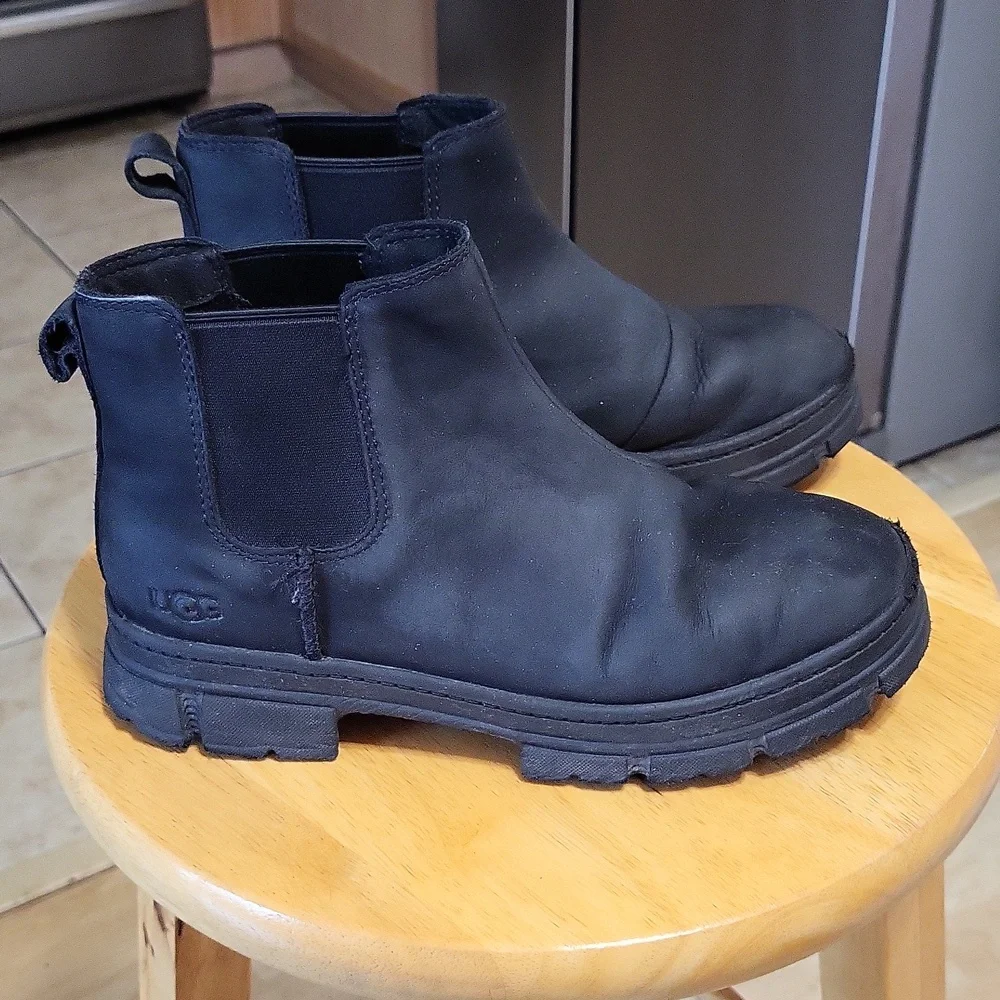 Uggs Black Soft Leather Booties